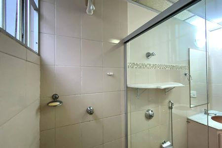 Apartamento à venda com 100m², 3 quartos e 1 vaga Apartamento à venda com 100m², 3 quartos e 1 vagaBanheiro
