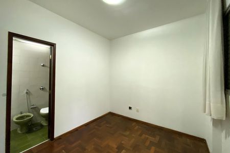 Apartamento à venda com 100m², 3 quartos e 1 vaga Apartamento à venda com 100m², 3 quartos e 1 vagaSuite