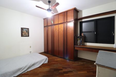 Casa para alugar com 115m², 4 quartos e 2 vagasQuarto 2