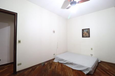 Quarto 2 de casa para alugar com 4 quartos, 115m² em Vigilato Pereira, Uberlândia