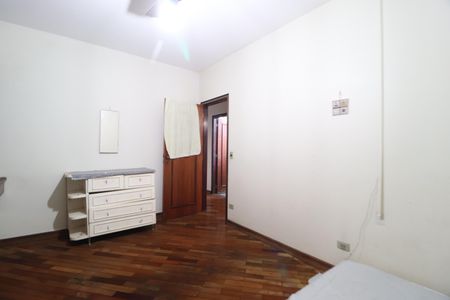 Casa para alugar com 115m², 4 quartos e 2 vagasQuarto 2