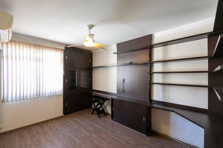 SALA PARA DOIS AMBIENTES de apartamento para alugar com 2 quartos, 74m² em Vila Itapura, Campinas