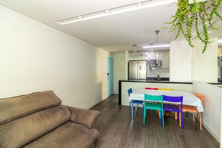 Apartamento à venda com 75m², 3 quartos e 2 vagasSala