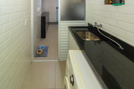 Apartamento à venda com 75m², 3 quartos e 2 vagasCozinha e Área de Serviço