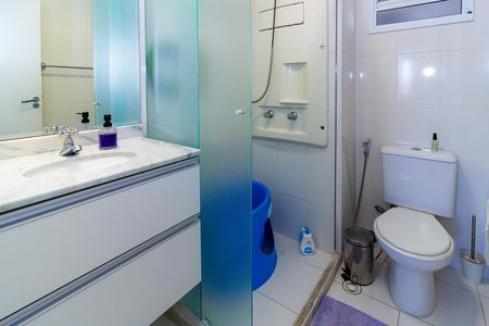 Apartamento à venda com 75m², 3 quartos e 2 vagasBanheiro