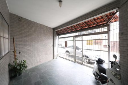 Casa para alugar com 100m², 3 quartos e 1 vaga Casa para alugar com 100m², 3 quartos e 1 vagaGaragem