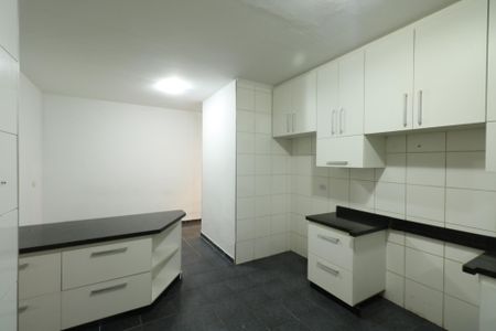 Cozinha de casa para alugar com 3 quartos, 100m² em Taboão, Diadema