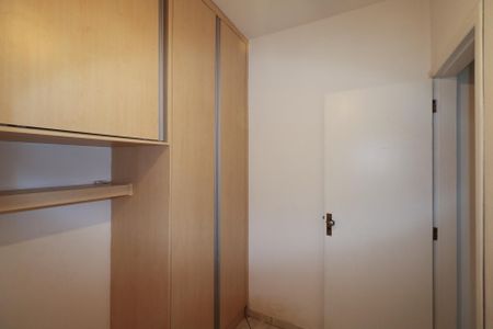 Casa para alugar com 100m², 3 quartos e 1 vaga Casa para alugar com 100m², 3 quartos e 1 vagaQuarto 1
