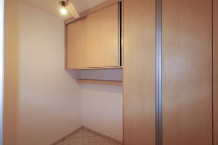 Casa para alugar com 100m², 3 quartos e 1 vaga Casa para alugar com 100m², 3 quartos e 1 vagaQuarto 1