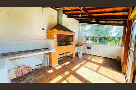 Área comum - Churrasqueira de casa de condomínio para alugar com 4 quartos, 287m² em Colonial Village (caucaia do Alto), Cotia