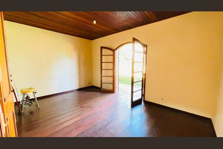 Quarto principal de casa de condomínio para alugar com 4 quartos, 287m² em Colonial Village (caucaia do Alto), Cotia