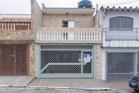 Fachada de casa à venda com 4 quartos, 145m² em Jardim Santo Elias, São Paulo