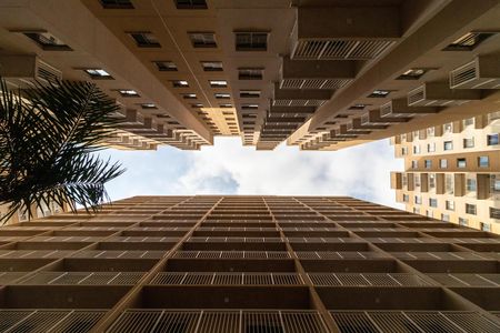 Fachada do bloco de apartamento para alugar com 1 quarto, 29m² em Bom Retiro, São Paulo