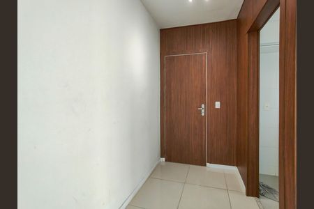 Apartamento à venda com 58m², 2 quartos e 1 vaga Apartamento à venda com 58m², 2 quartos e 1 vagaEntrada