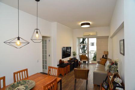 Sala de apartamento à venda com 3 quartos, 105m² em Barra da Tijuca, Rio de Janeiro