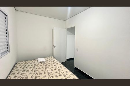 Quarto de casa para alugar com 1 quarto, 26m² em Parque Continental Ii, Guarulhos