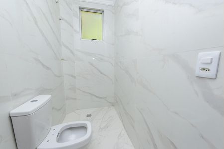Banheiro suite de apartamento à venda com 3 quartos, 98m² em Novo Riacho, Contagem