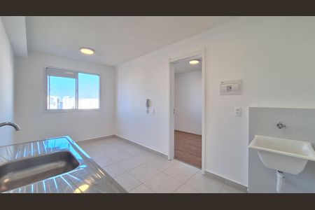 Apartamento para alugar com 1 quarto, 25m² em Parque Industrial Tomas Edson, São Paulo