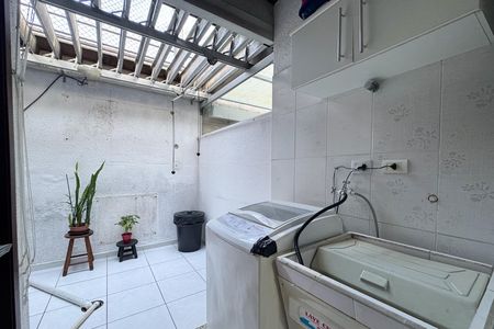 Área de Serviço de casa de condomínio à venda com 3 quartos, 109m² em Jardim Lauro Gomes, São Bernardo do Campo