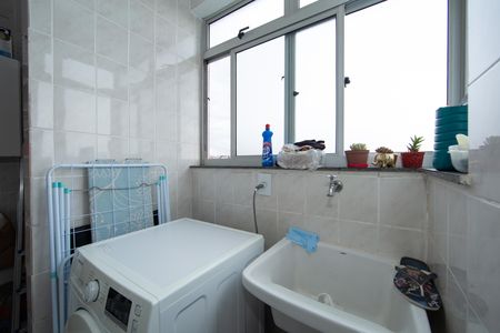 Apartamento à venda com 60m², 2 quartos e 1 vaga Apartamento à venda com 60m², 2 quartos e 1 vagaAREA DE SERVICO