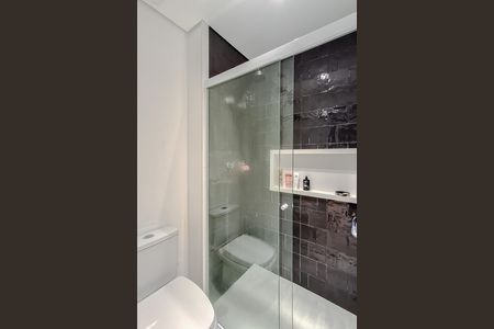 Studio à venda com 39m², 1 quarto e 1 vaga Studio à venda com 39m², 1 quarto e 1 vagaBanheiro