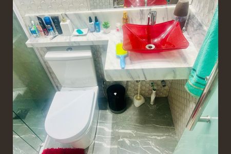 Apartamento à venda com 52m², 2 quartos e sem vaga Apartamento à venda com 52m², 2 quartos e sem vagaBanheiro