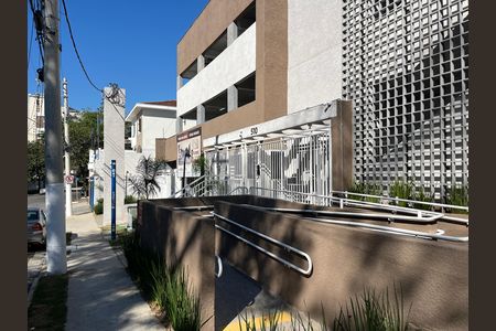 Apartamento à venda com 63m², 2 quartos e 1 vaga Apartamento à venda com 63m², 2 quartos e 1 vagaFachada do Prédio
