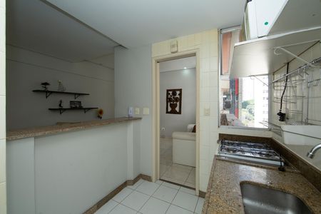 Apartamento à venda com 50m², 1 quarto e 1 vaga Apartamento à venda com 50m², 1 quarto e 1 vagaCOZINHA