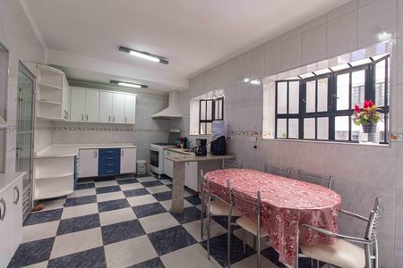 Cozinha de casa para alugar com 4 quartos, 230m² em Cursino, São Paulo