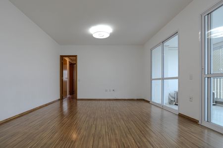 Apartamento para alugar com 124m², 3 quartos e 3 vagasSala
