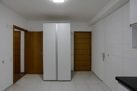 Apartamento para alugar com 124m², 3 quartos e 3 vagasCozinha