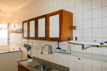 Apartamento para alugar com 55m², 2 quartos e sem vagaCozinha