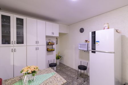 Casa 1 Cozinha de casa à venda com 4 quartos, 350m² em Cangaiba, São Paulo