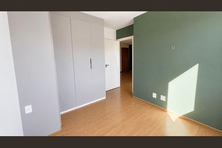 Quarto de apartamento para alugar com 2 quartos, 45m² em Estância Velha, Canoas