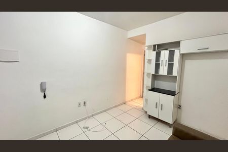 Sala - Cozinha de casa para alugar com 1 quarto, 26m² em Parque Continental Ii, Guarulhos