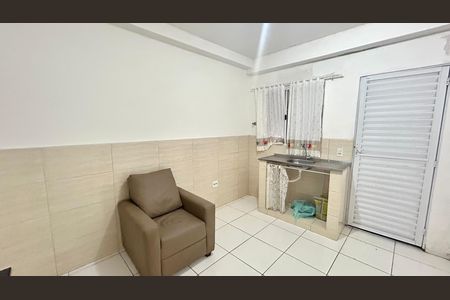 Sala - Cozinha de casa para alugar com 1 quarto, 26m² em Parque Continental Ii, Guarulhos