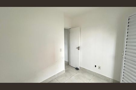 Quarto de casa para alugar com 1 quarto, 26m² em Parque Continental Ii, Guarulhos