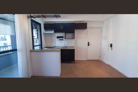 Cozinha de apartamento para alugar com 2 quartos, 50m² em Presidente Altino, Osasco