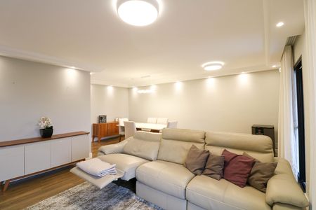 Sala de apartamento à venda com 3 quartos, 146m² em Santo Amaro, São Paulo