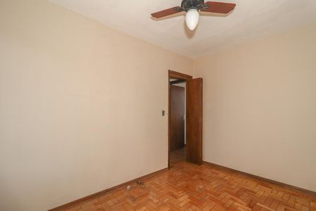 Quarto 2 de apartamento à venda com 4 quartos, 74m² em Petrópolis, Porto Alegre