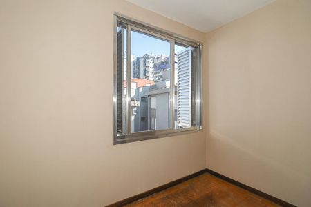 Quarto 4 de apartamento à venda com 4 quartos, 74m² em Petrópolis, Porto Alegre