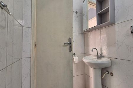 Banheiro de casa para alugar com 2 quartos, 110m² em Parque Dom Pedro Ii, Campinas