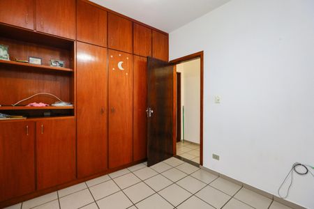 Quarto 2 de casa para alugar com 3 quartos, 250m² em Jardim Santa Terezinha, Taboão da Serra