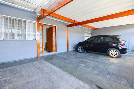 Garagem de casa para alugar com 3 quartos, 250m² em Jardim Santa Terezinha, Taboão da Serra