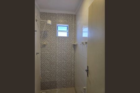 Banheiro de casa para alugar com 1 quarto, 30m² em Jardim Paraventi, Guarulhos