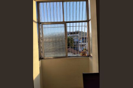 Sala de apartamento à venda com 2 quartos, 52m² em Olaria, Rio de Janeiro