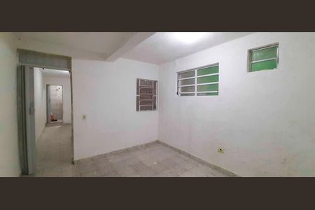 Quarto de casa para alugar com 1 quarto, 30m² em Santa Maria, Osasco
