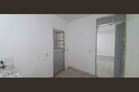 Sala de casa para alugar com 1 quarto, 30m² em Santa Maria, Osasco