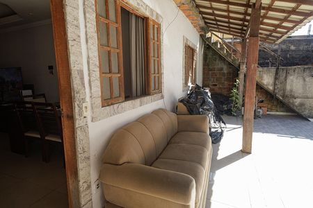 Varanda de casa à venda com 3 quartos, 242m² em Campo Grande, Rio de Janeiro