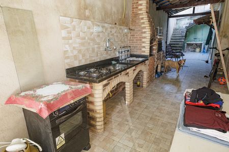 Casa à venda com 242m², 3 quartos e 4 vagas Casa à venda com 242m², 3 quartos e 4 vagasÁrea gourmet